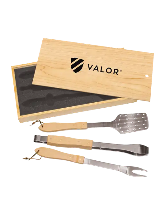 Wood BBQ Gift Set w/Valor Logo